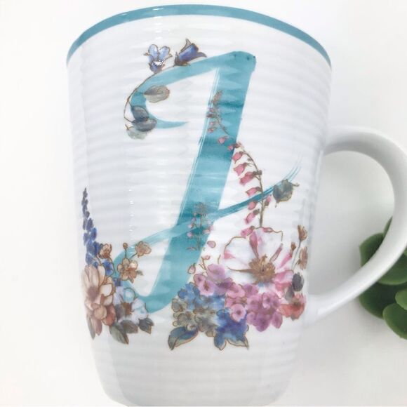 Lisa Audit Monogram Letter “J” Ribbed Floral Initial Word Mug - Picture 3 of 13